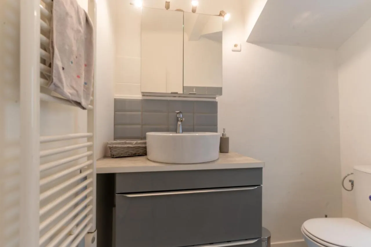 Le Charme Du Medieval Dans Un Appartement Cosy Hyeres Apartment